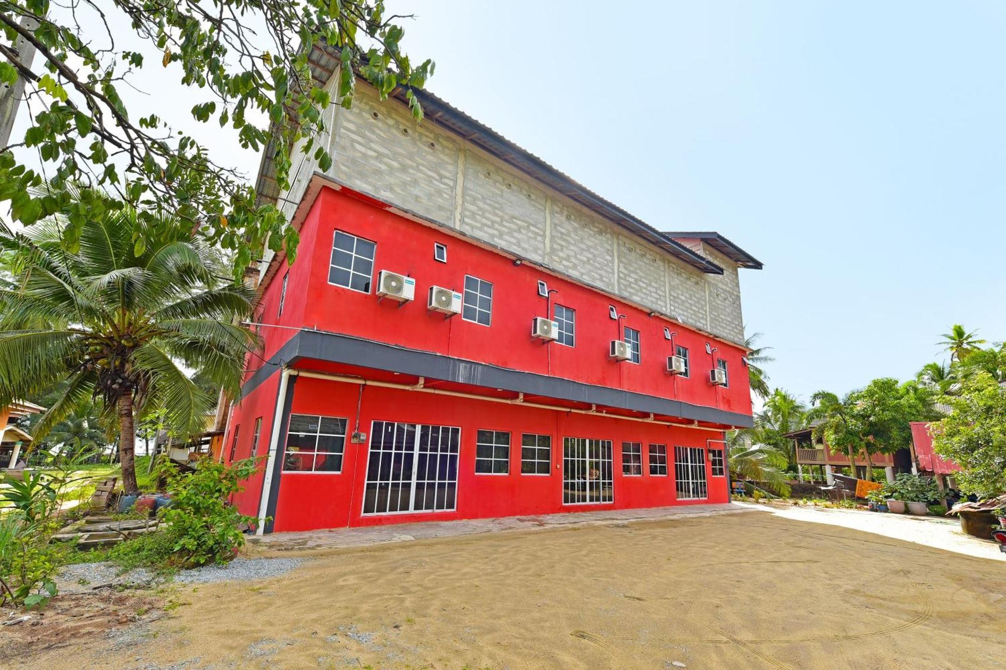 Capital O 90664 Rabi Hotel Kota Bharu Exterior foto